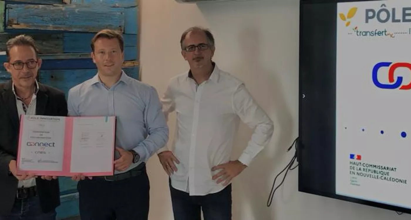 Signature convention Adecal Technopole - Nouméa 1